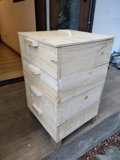 Vermicompostera Madera 60 LT con válvula